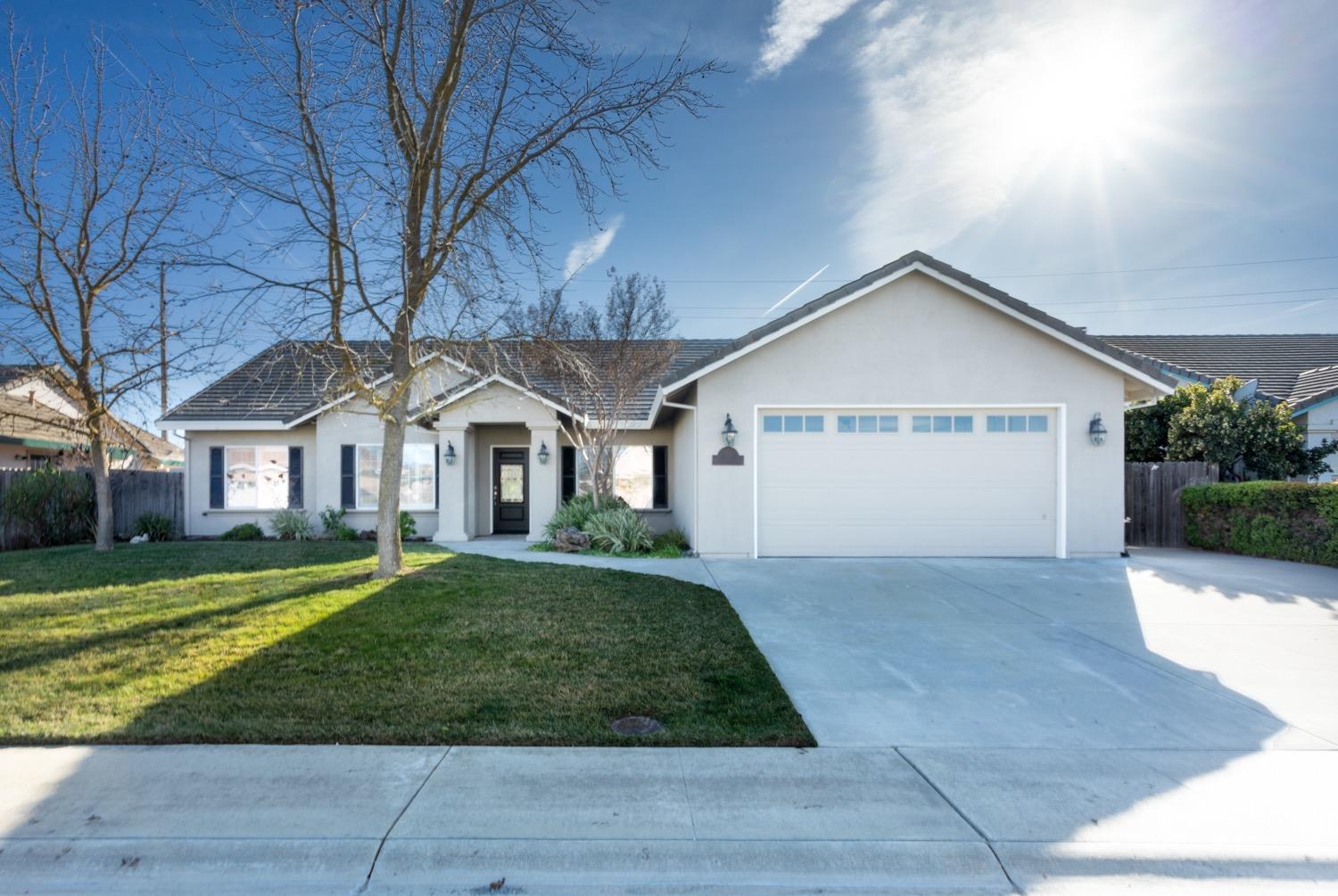 Photo of 47 Birchwood Pl in Colusa, CA