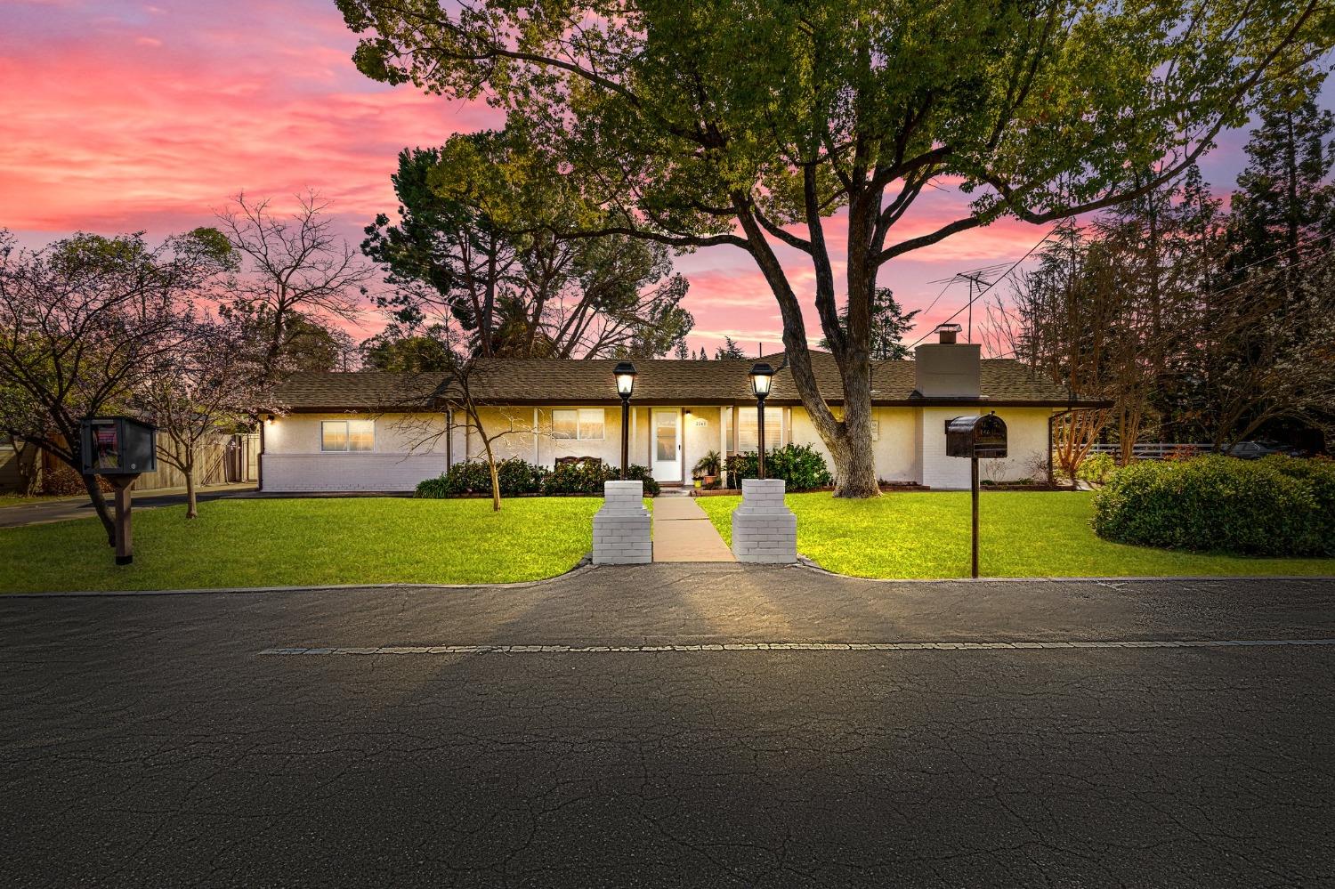 Photo of 2860 Joseph Ave in Sacramento, CA