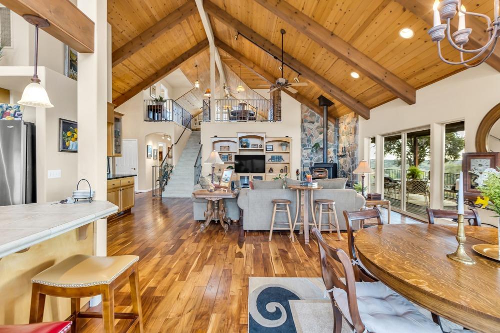 Detail Gallery Image 27 of 99 For 4200 Aero Rd #8,  Copperopolis,  CA 95228 - 3 Beds | 3 Baths
