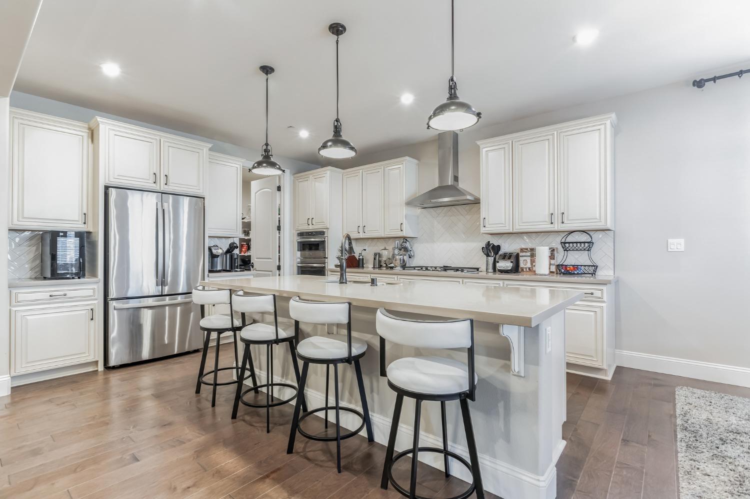Photo of 3305 Jamboree Dr in Rocklin, CA