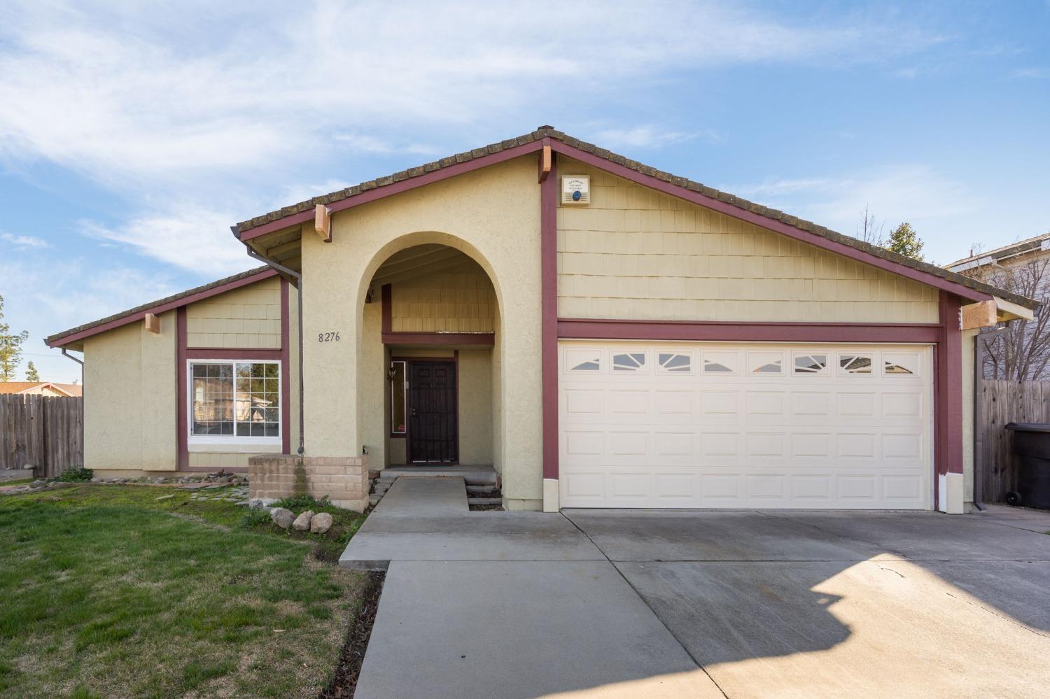 Photo of 8276 Scottsdale Dr in Sacramento, CA