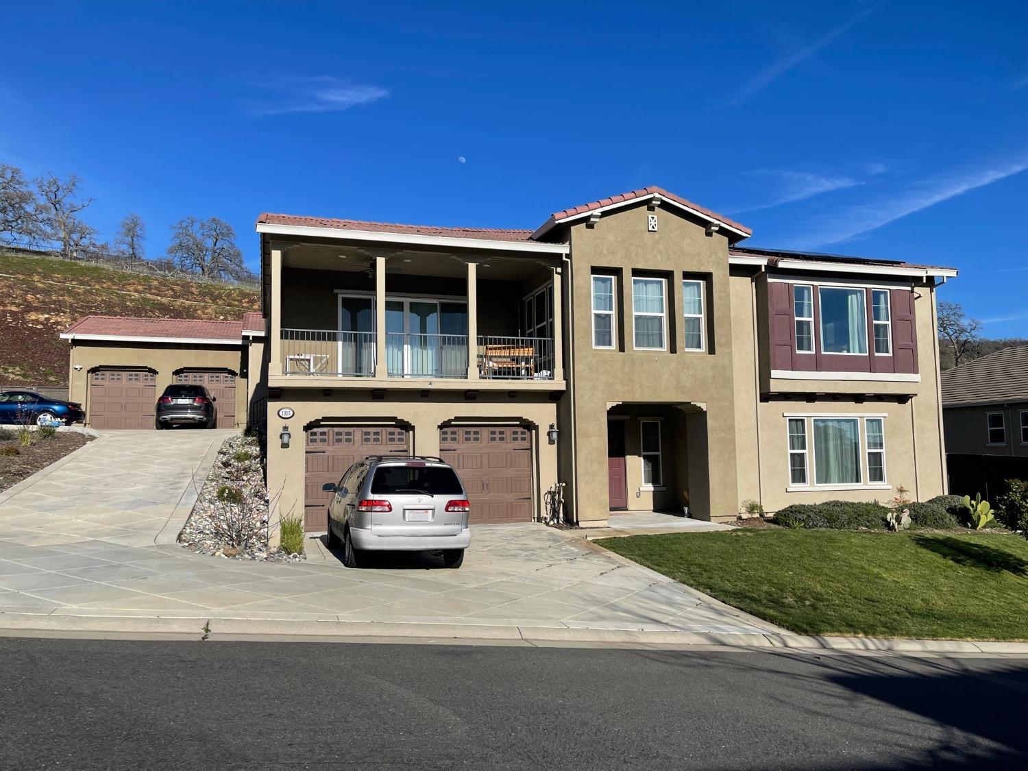 Photo of 1315 Cornerstone Dr in El Dorado Hills, CA