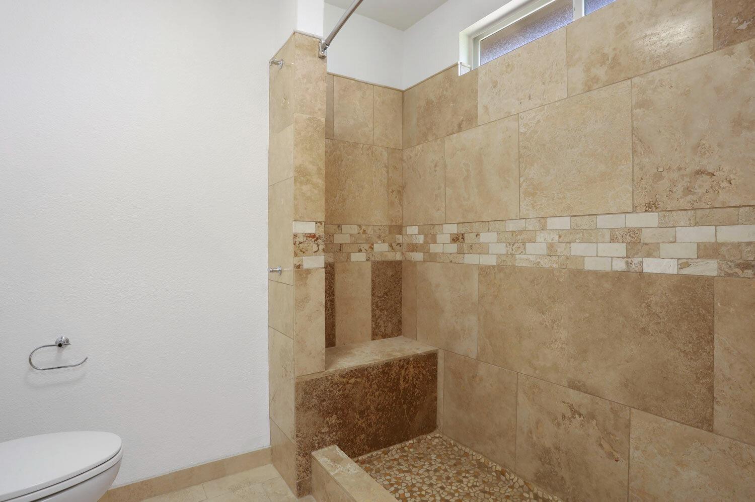 Detail Gallery Image 14 of 28 For 1797 Hoya Ct, Copperopolis,  CA 95228 - 3 Beds | 2 Baths