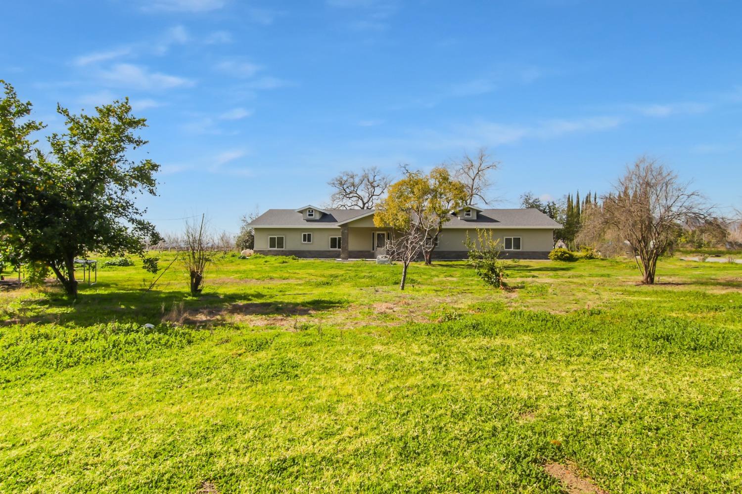 Photo of 1802 1st Ave in Sutter, CA