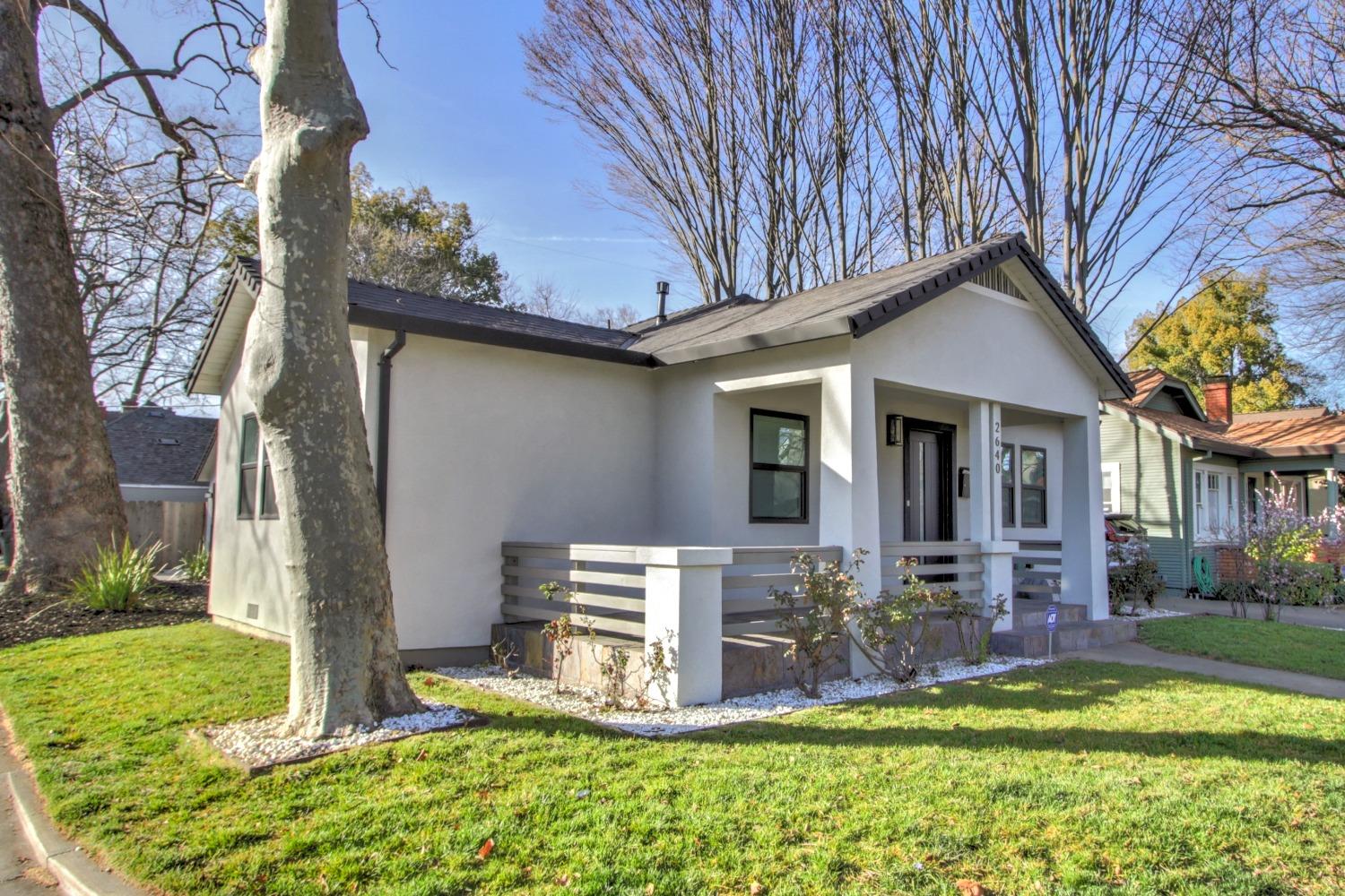 Photo of 2640 17th St in Sacramento, CA