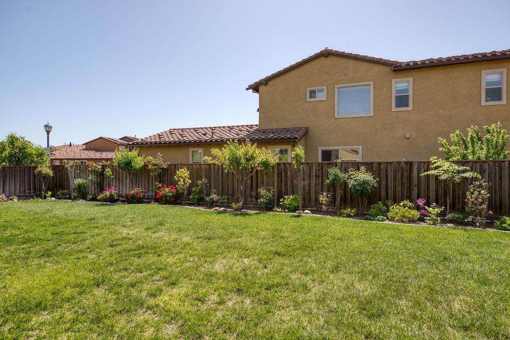 Detail Gallery Image 42 of 69 For 1493 Riva Trigoso Dr, Manteca,  CA 95337 - 4 Beds | 3/1 Baths