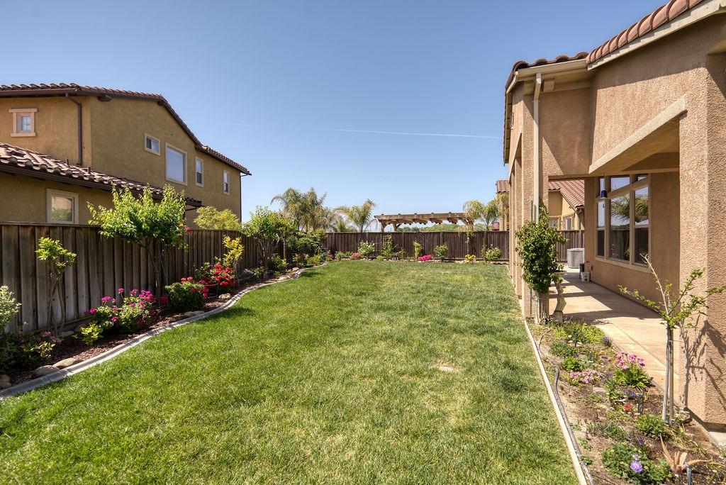 Detail Gallery Image 37 of 69 For 1493 Riva Trigoso Dr, Manteca,  CA 95337 - 4 Beds | 3/1 Baths