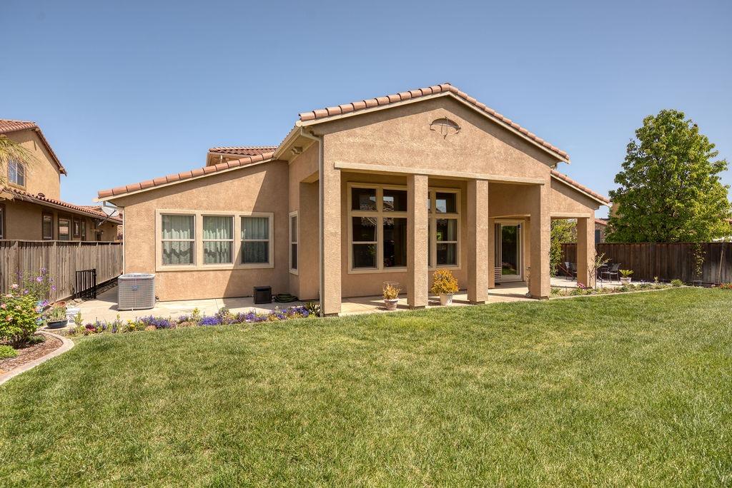 Detail Gallery Image 41 of 69 For 1493 Riva Trigoso Dr, Manteca,  CA 95337 - 4 Beds | 3/1 Baths