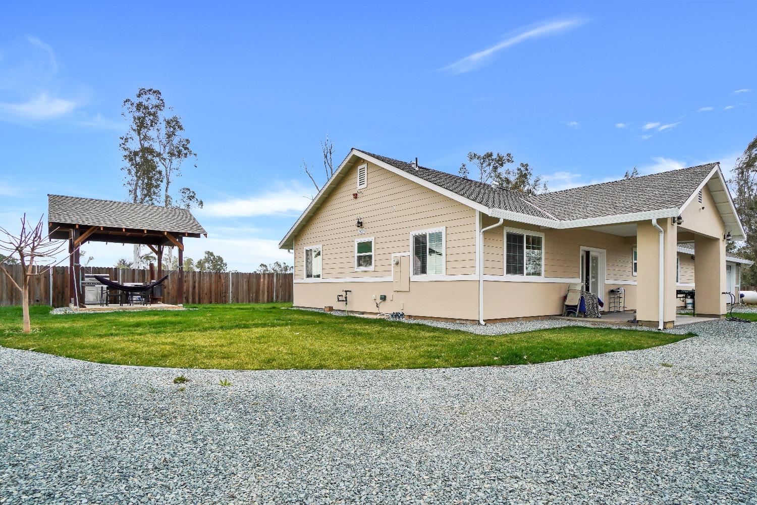 Photo of 14113 Beskeen Rd in Herald, CA