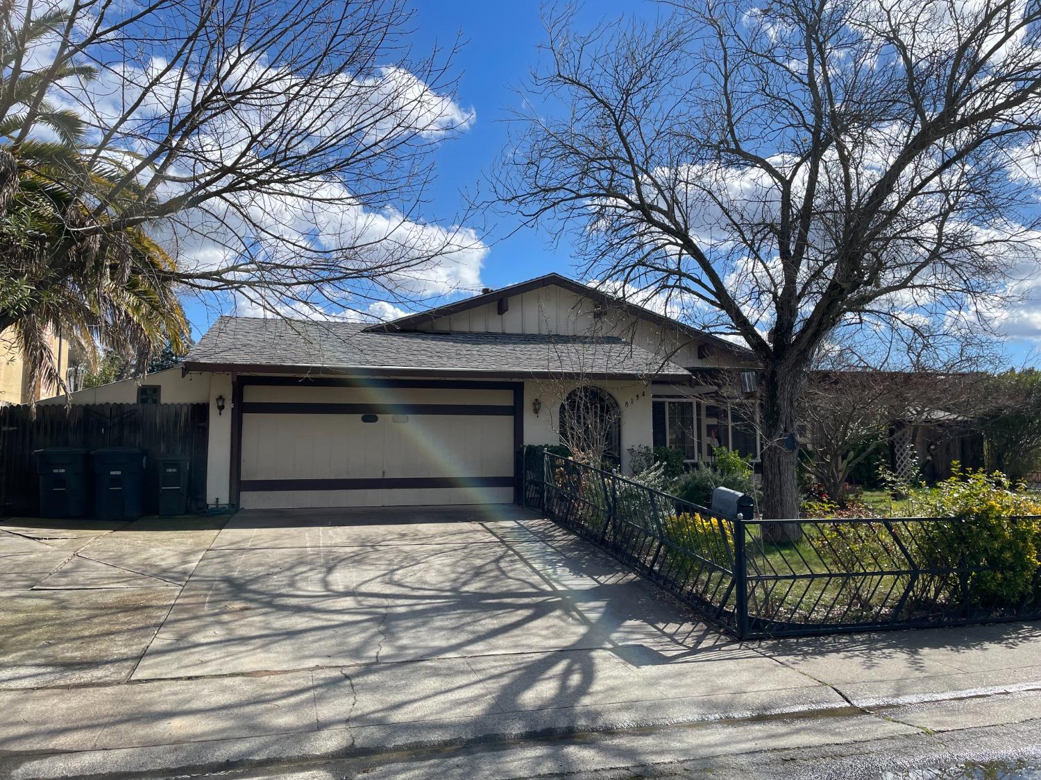Photo of 8154 Lobata St in Citrus Heights, CA