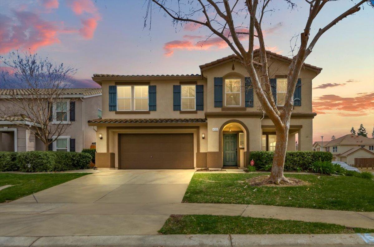 Photo of 4300 Grafton Cir in Mather, CA