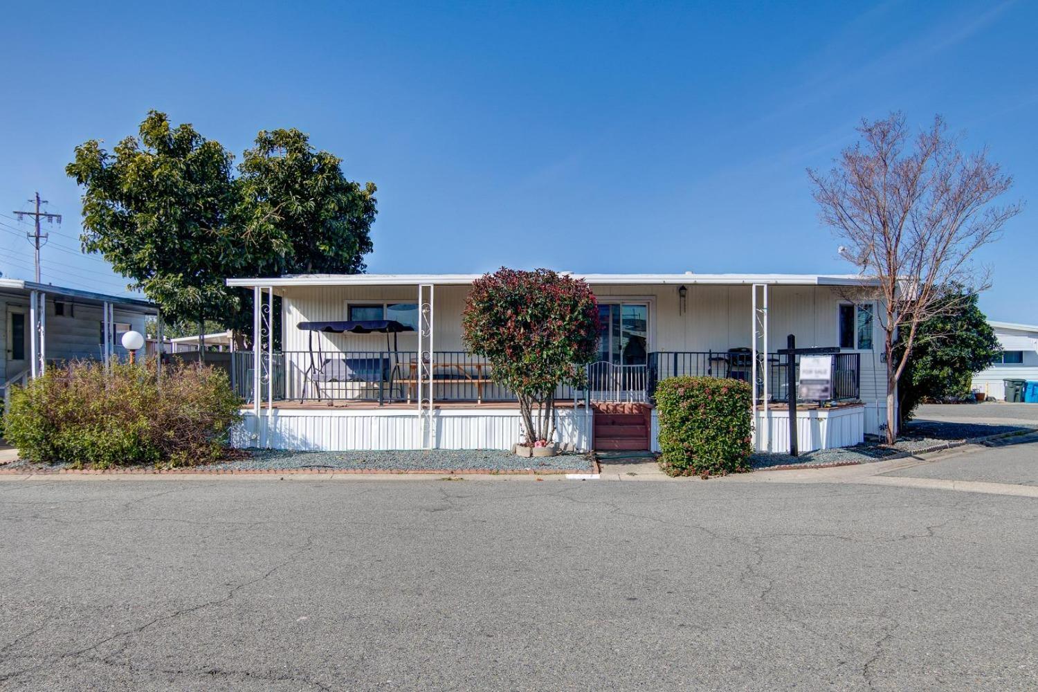 Photo of 1155 Pease Rd in Yuba City, CA