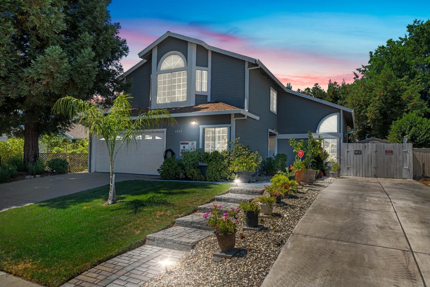 Photo of 6002 Windbreaker Wy in Sacramento, CA