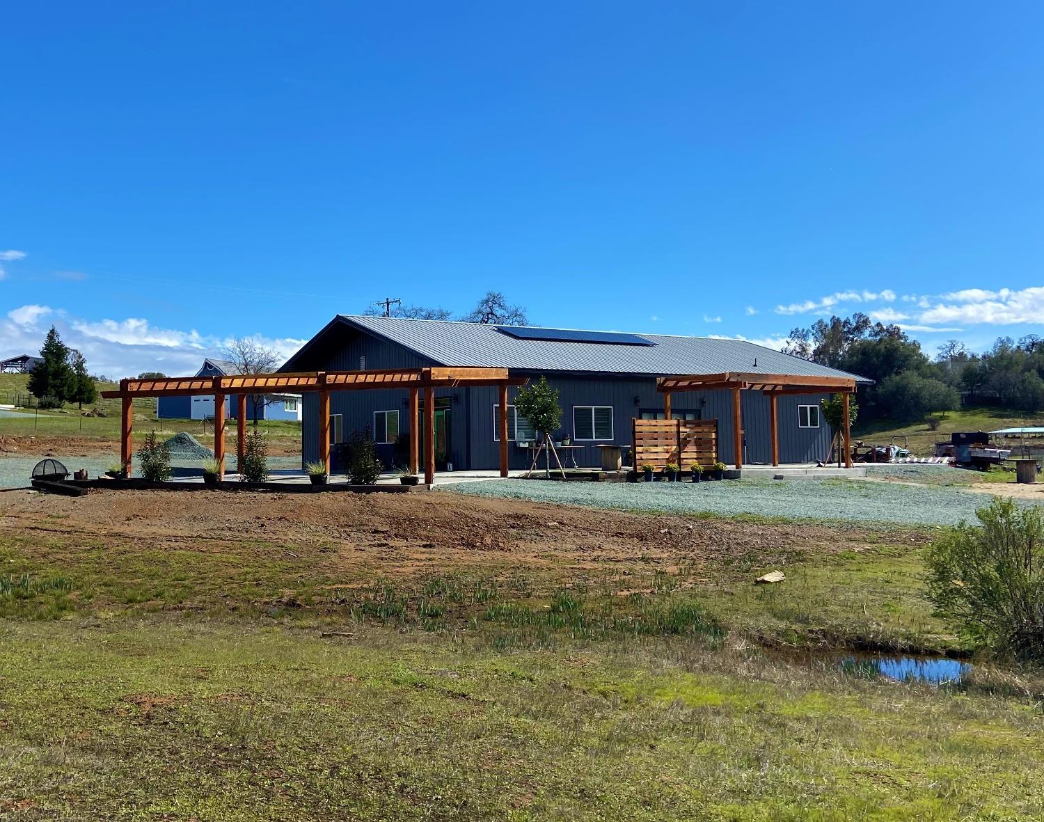 Photo of 5056 Carbondale Rd in Plymouth, CA