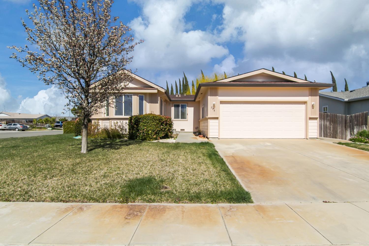 Photo of 298 Victoria Wy in Colusa, CA