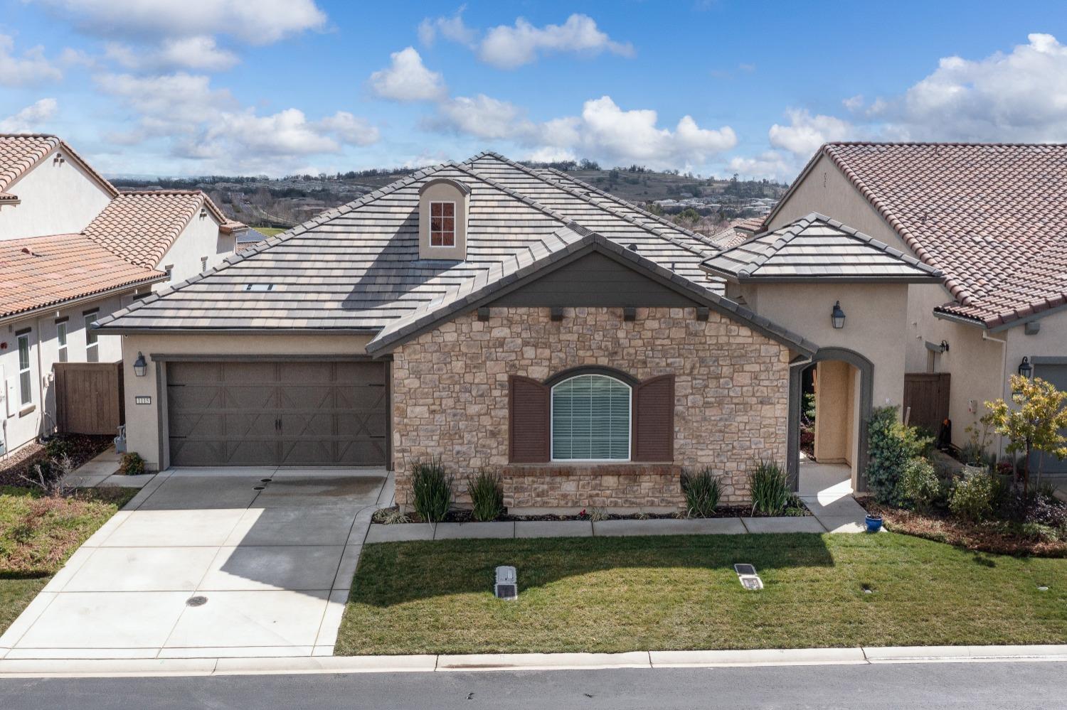 Photo of 1115 Hogarth Wy in El Dorado Hills, CA