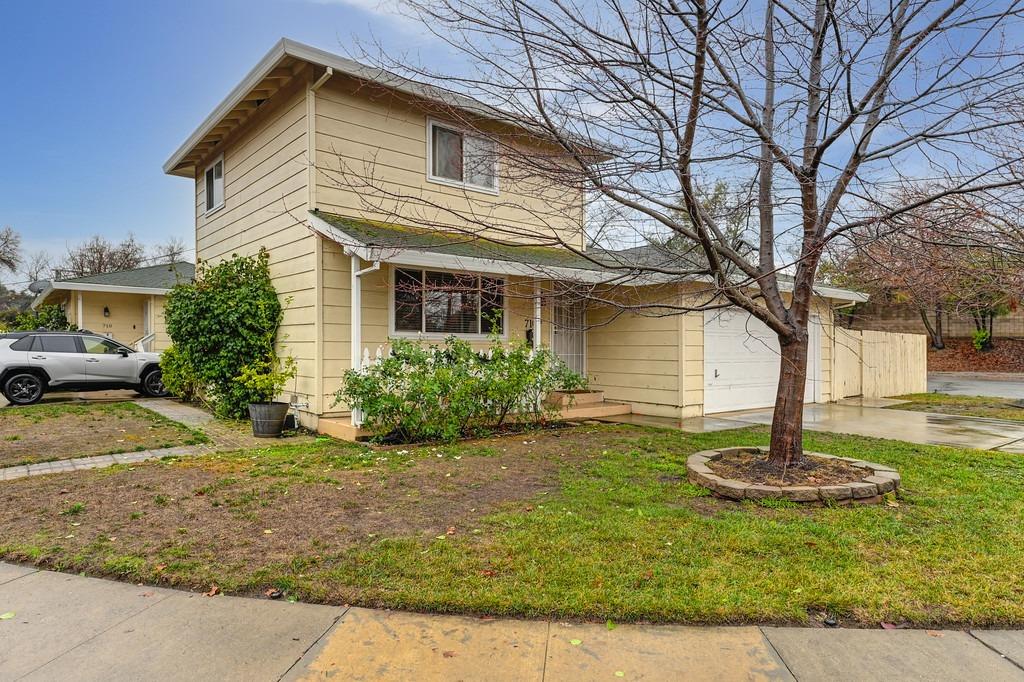 Photo of 710 7th Ave in Sacramento, CA