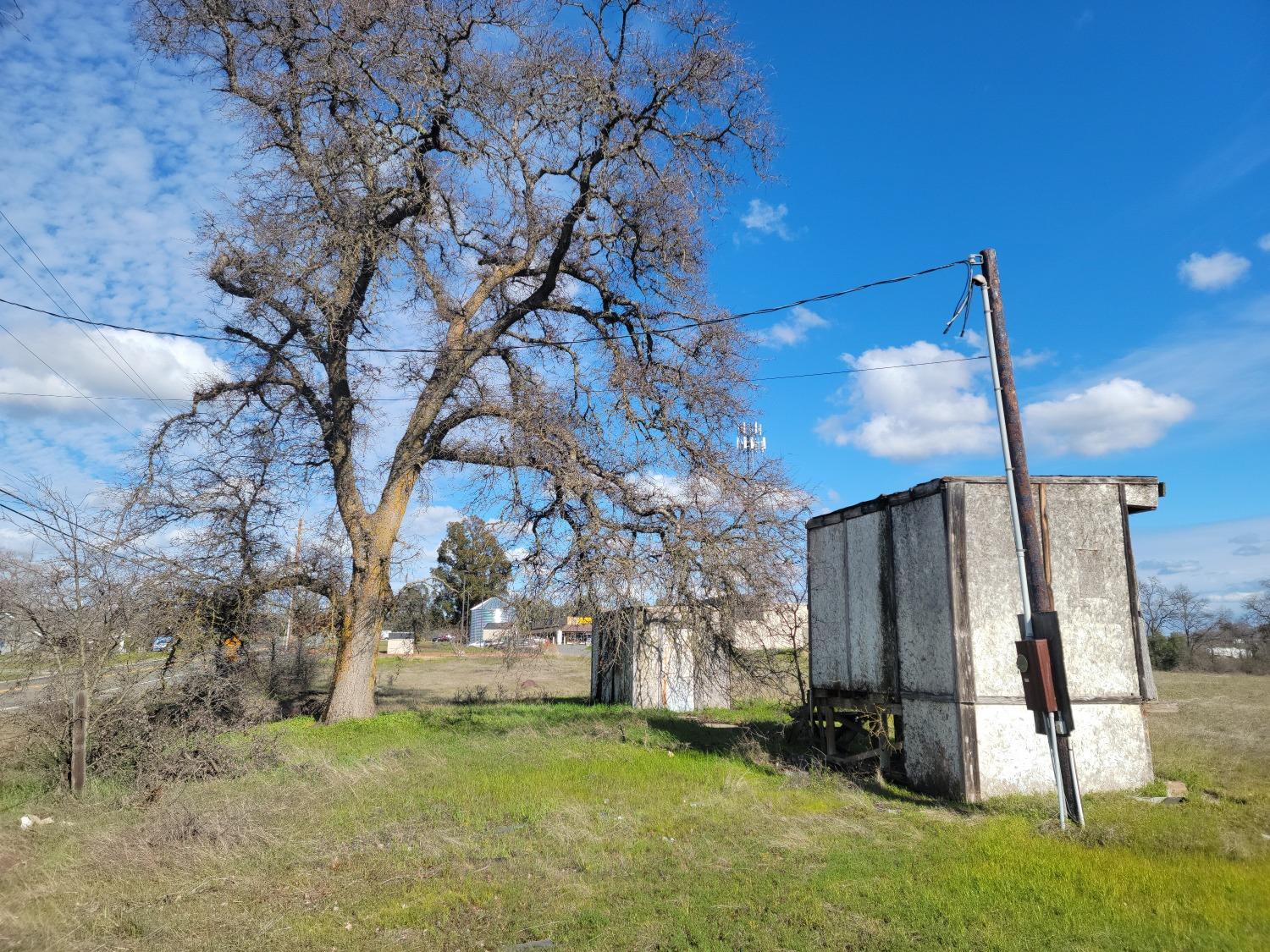 Smith Rd., Loma Rica, California image 3