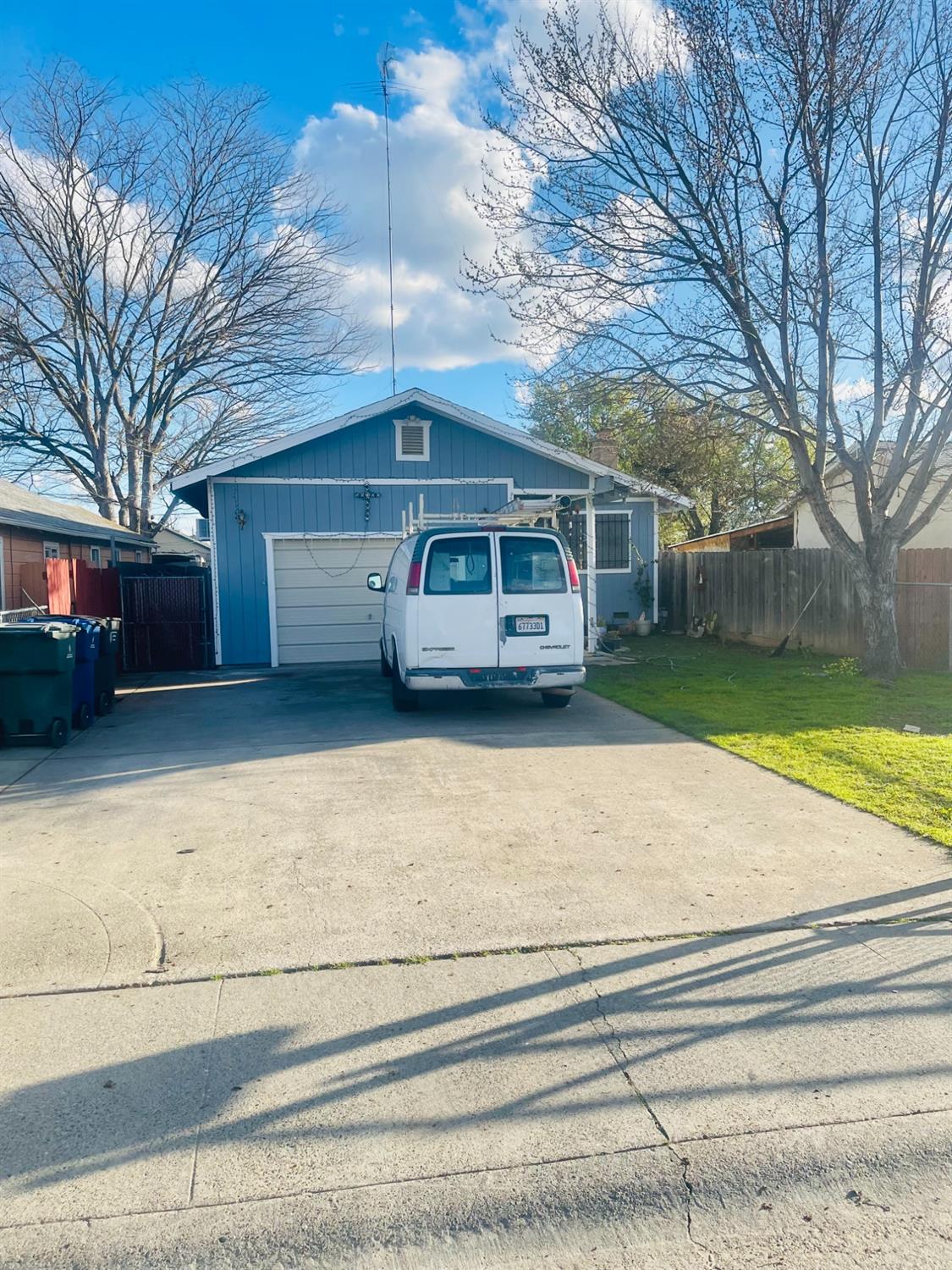 Photo of 7712 32nd Ave in Sacramento, CA