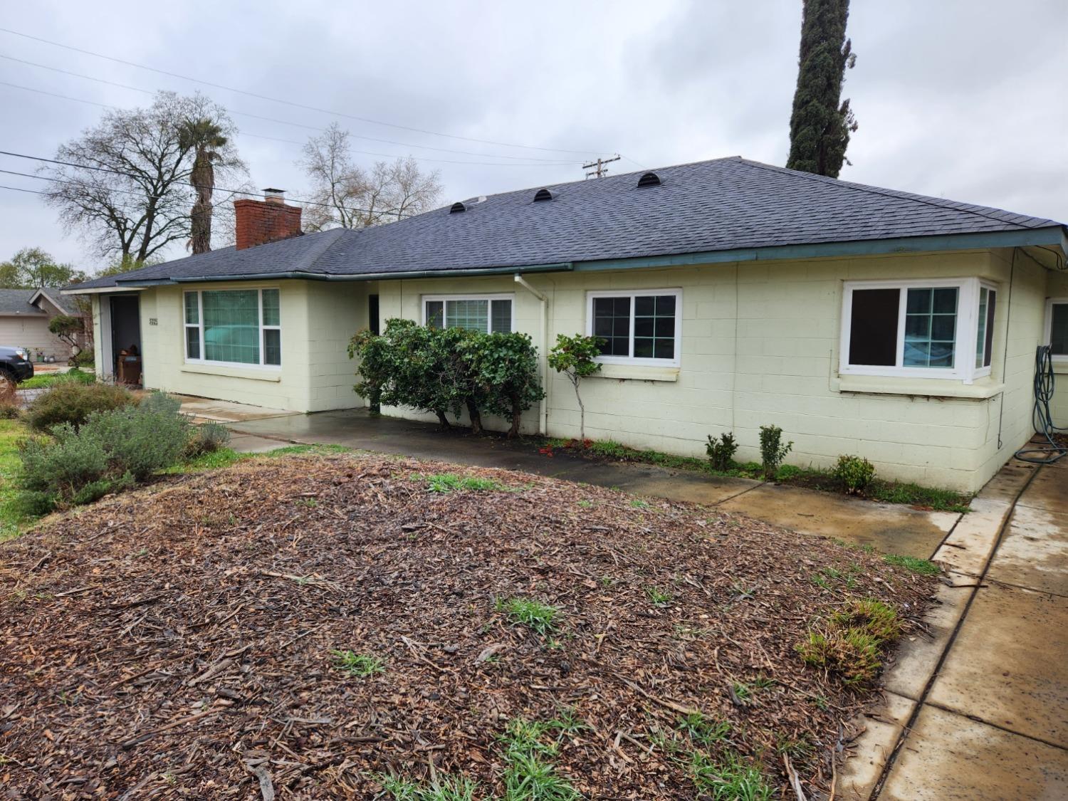Photo of 5029 Date Ave in Sacramento, CA