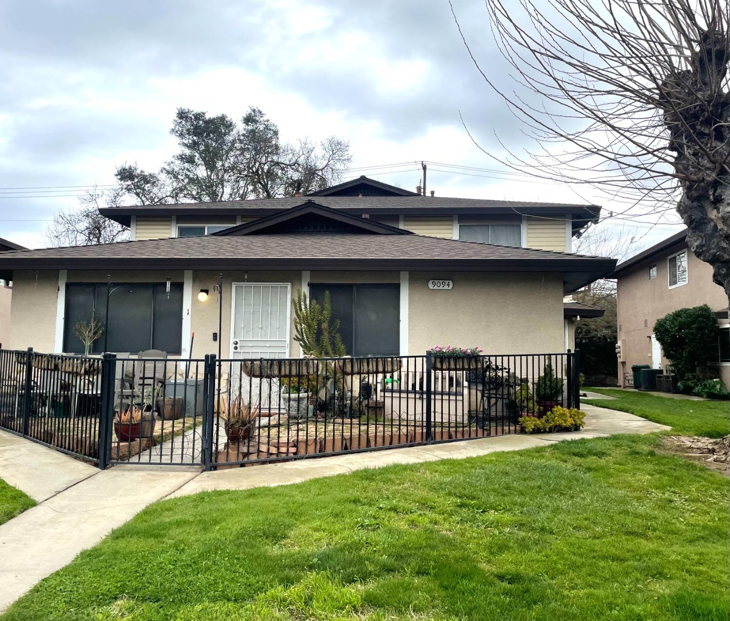 Photo of 9094 Pinata Wy #3 in Sacramento, CA