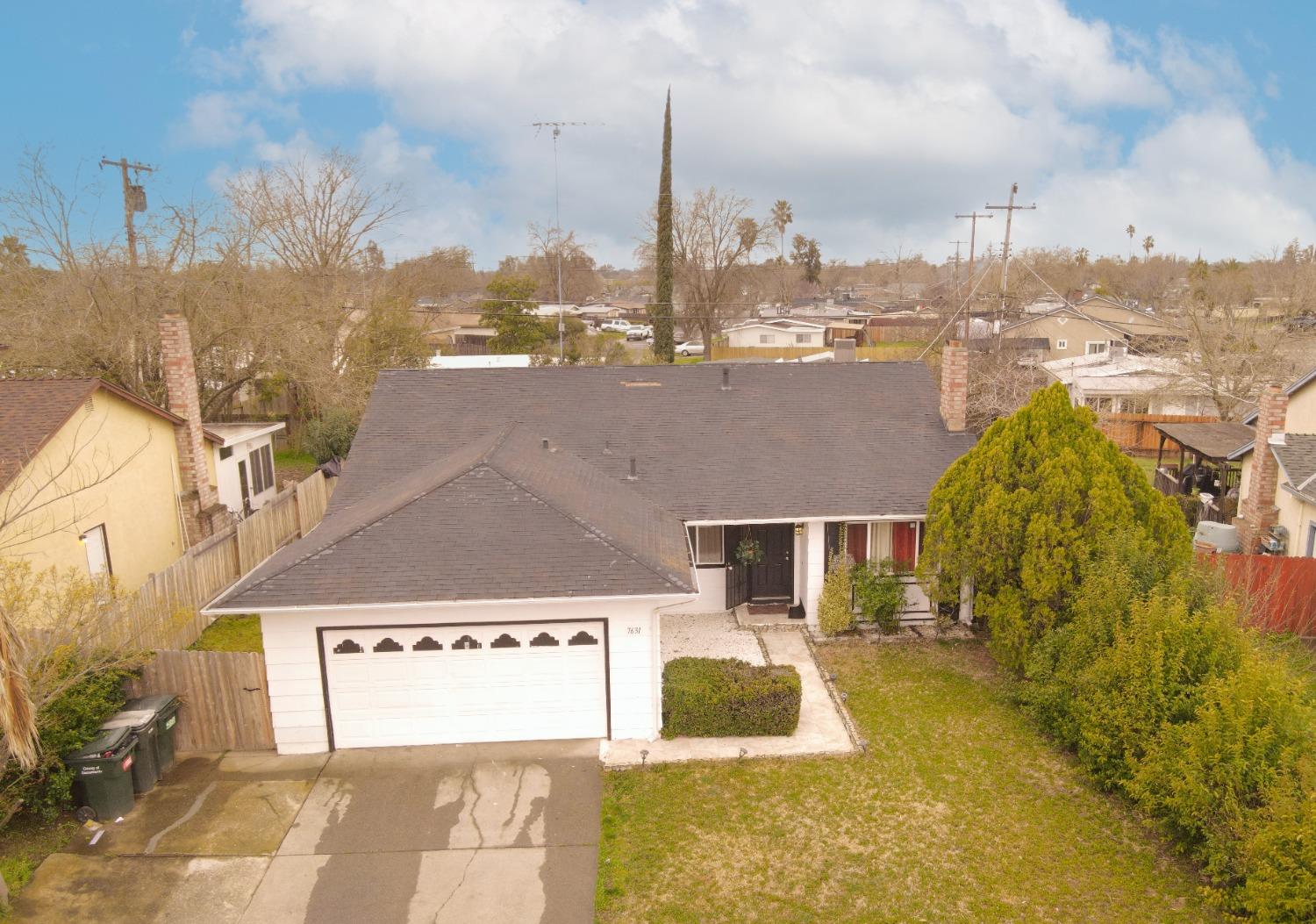 Photo of 7631 Glenmont Wy in Antelope, CA