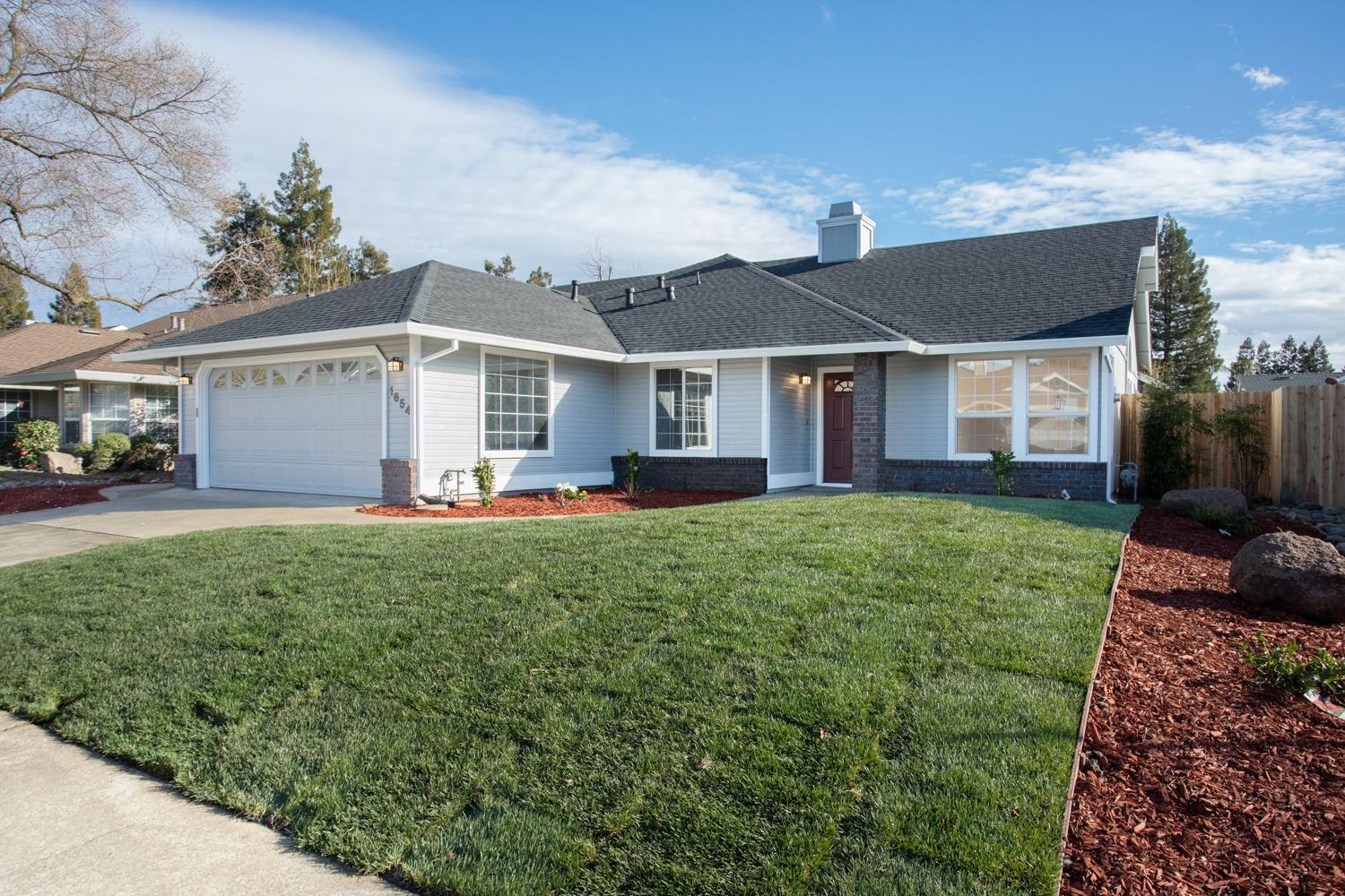 Photo of 1654 Rebecca Dr in Yuba City, CA