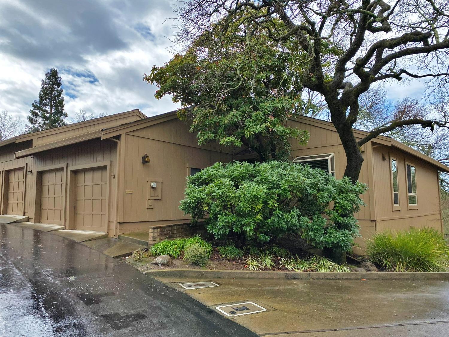 Photo of 136 Morning Dove Ln in Folsom, CA