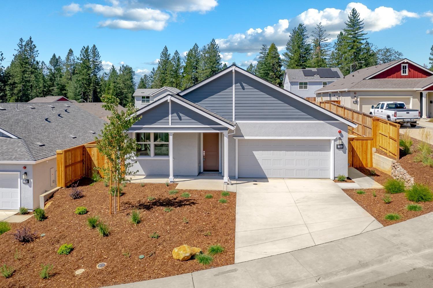 Photo of 159 Berriman Loop in Grass Valley, CA