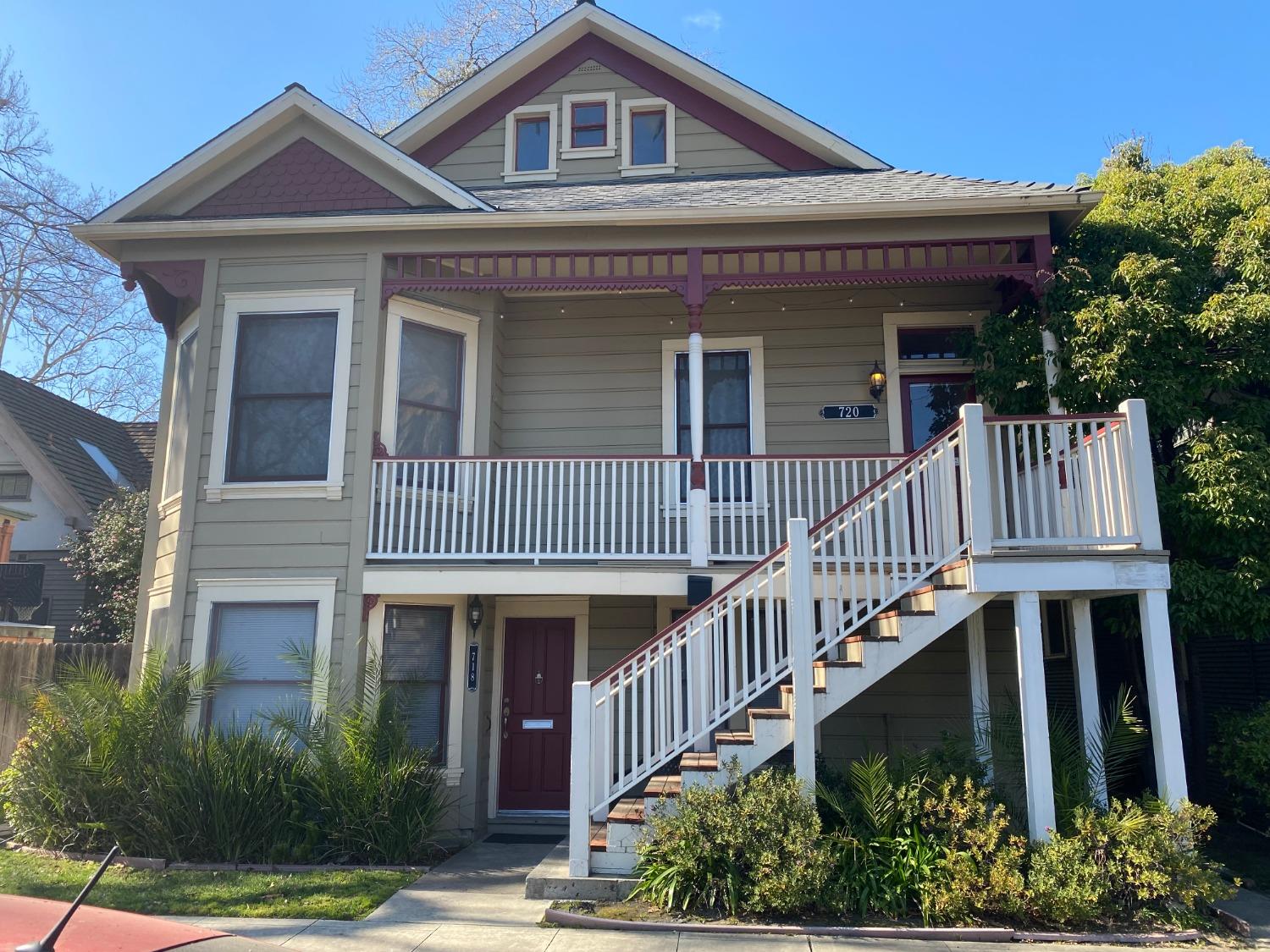 Photo of 718-720 28th St in Sacramento, CA