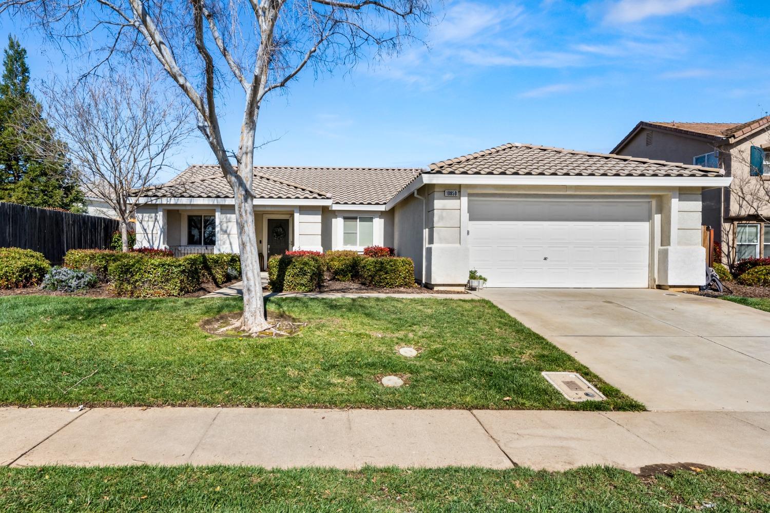 Photo of 10950 Britton Wy in Mather, CA