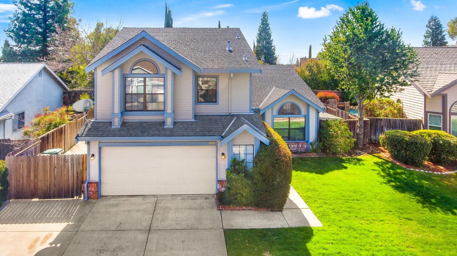 Photo of 109 Framingham Wy in Folsom, CA