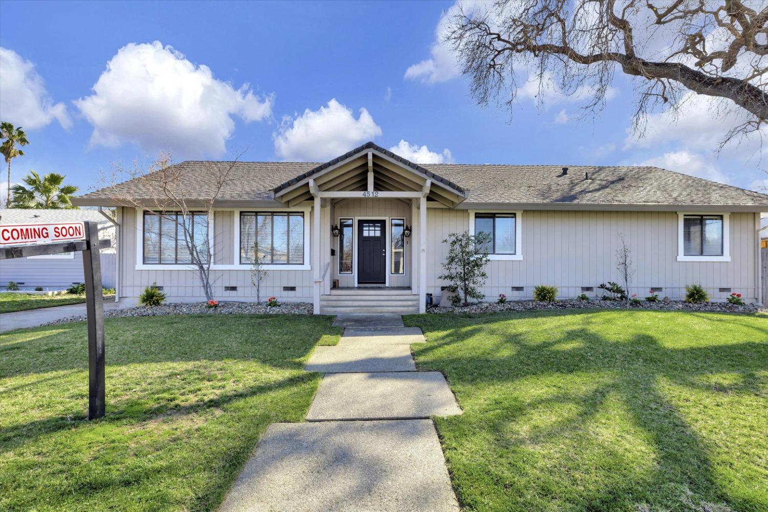 Photo of 4512 Rutgers Wy in Sacramento, CA