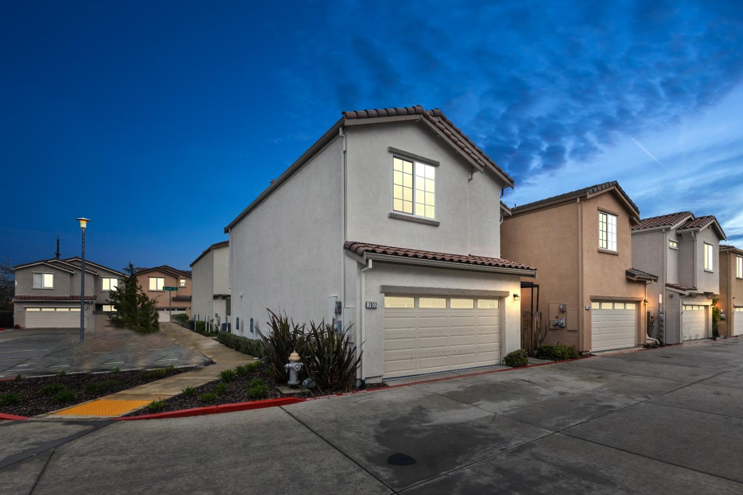 Photo of 7822 Brizio Walk in Sacramento, CA