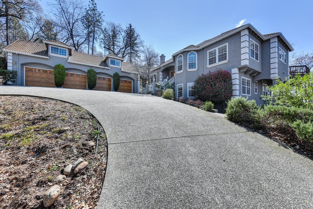 Detail Gallery Image 1 of 1 For 14170 Red Rock Ct, Auburn,  CA 95602 - 5 Beds | 5/1 Baths