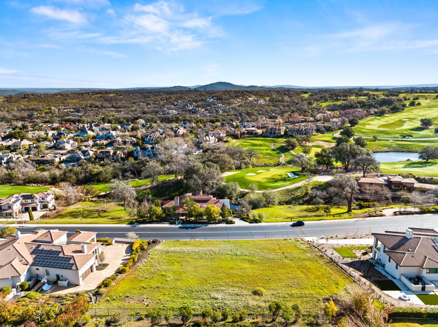 Photo of 4332 Greenview Dr in El Dorado Hills, CA