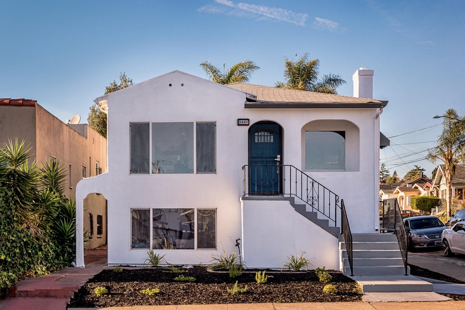 Photo of 2431 55th Ave in Oakland, CA