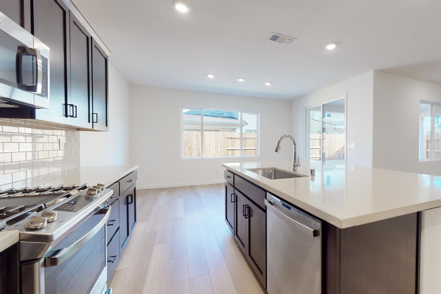 Photo 5 for Listing #223022041