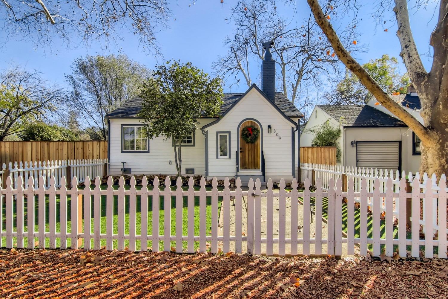 Come check out this fully remodeled home in the heart of the historic district of Folsom. Discover t