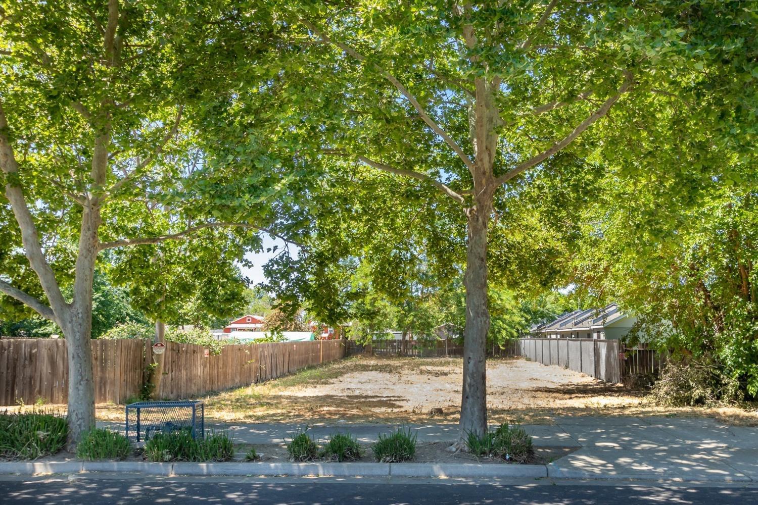 Photo of 114 5th St in West Sacramento, CA