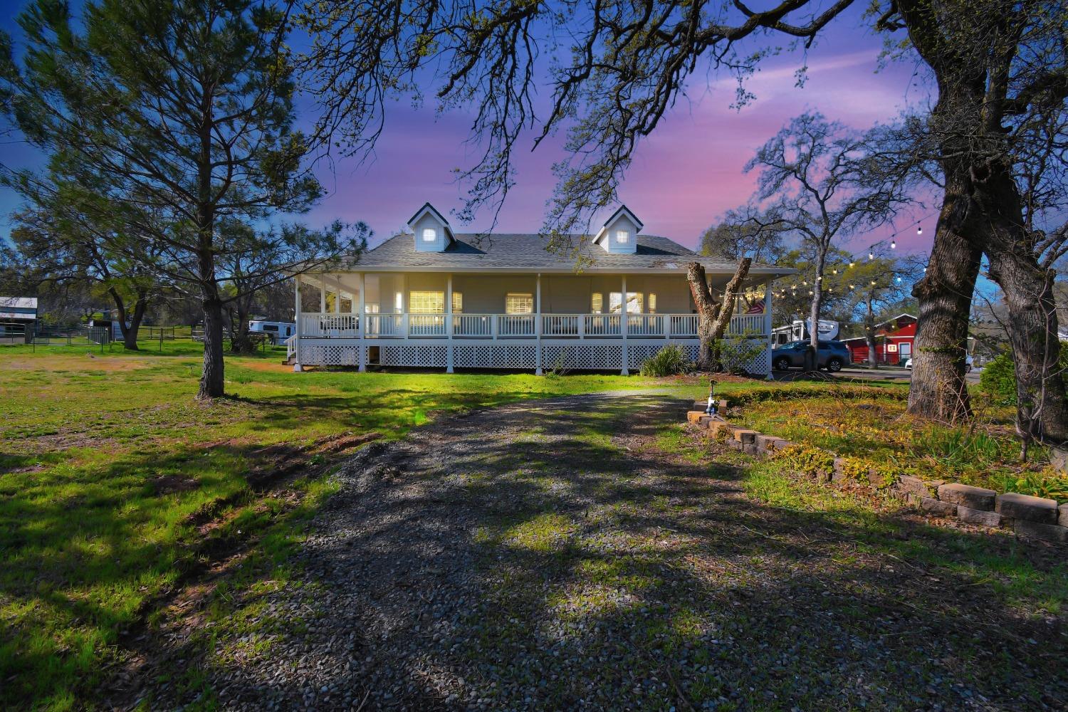 Photo of 11458 Hill Rd in Loma Rica, CA