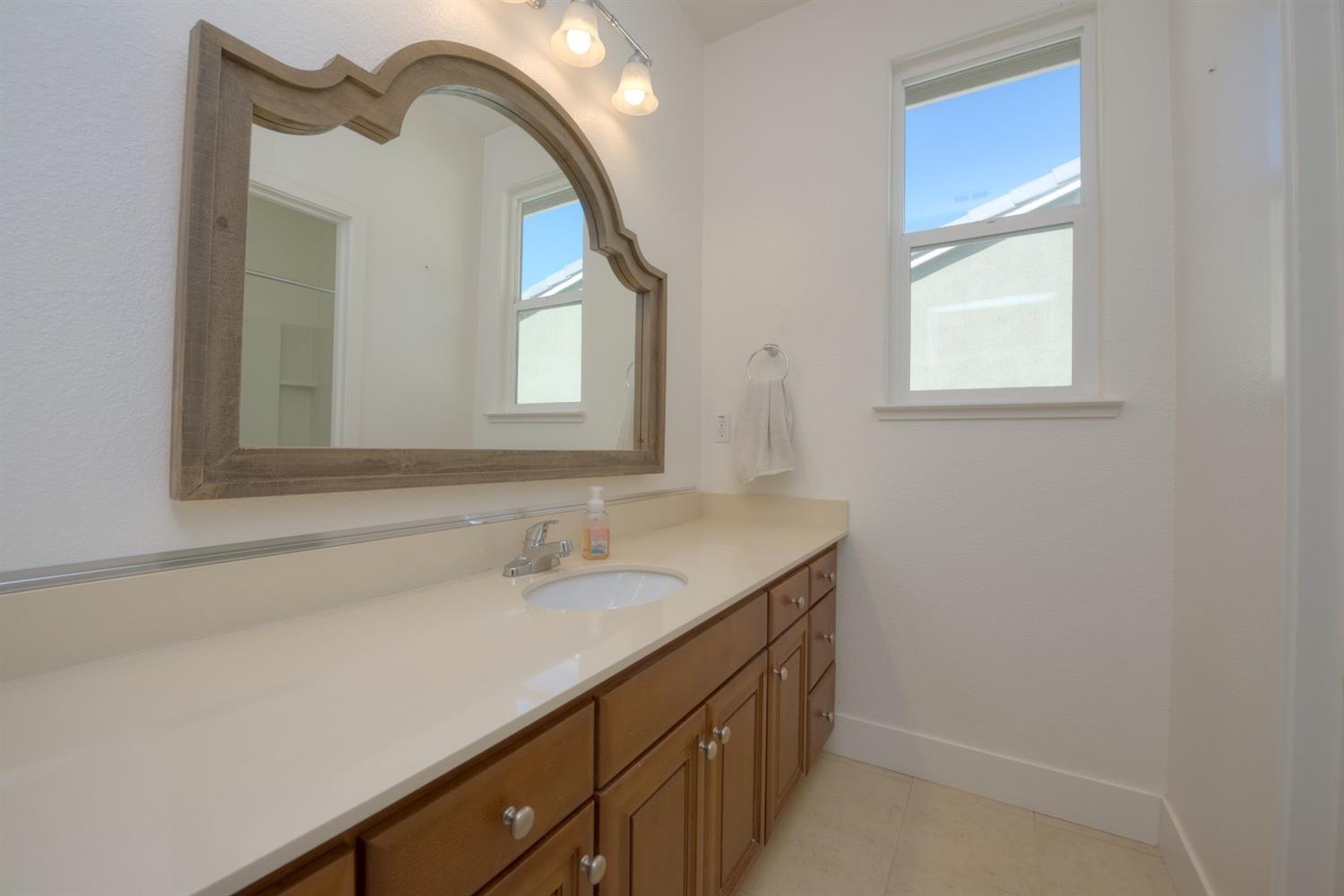 Detail Gallery Image 9 of 12 For 9089 Golf Canyon Dr, Patterson,  CA 95363 - 4 Beds | 2/1 Baths