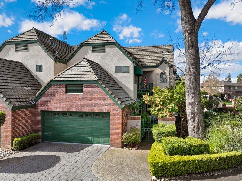 1142 Rivergate Drive 22, Lodi, CA 95240