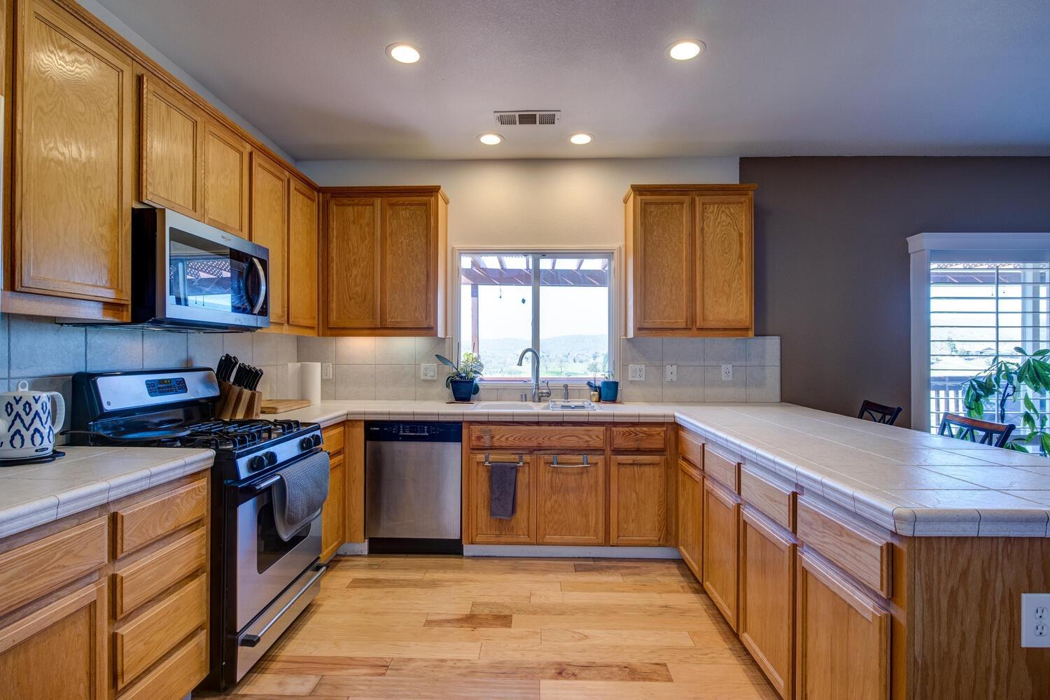 Detail Gallery Image 16 of 61 For 2996 Quail Hill Road, Copperopolis,  CA 95228 - 3 Beds | 2 Baths