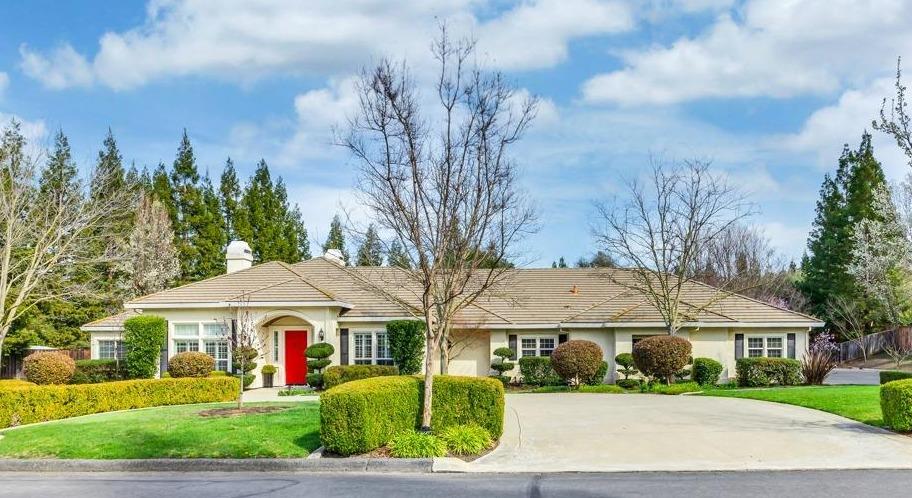 Photo of 5750 Lions Cross Cir in Granite Bay, CA