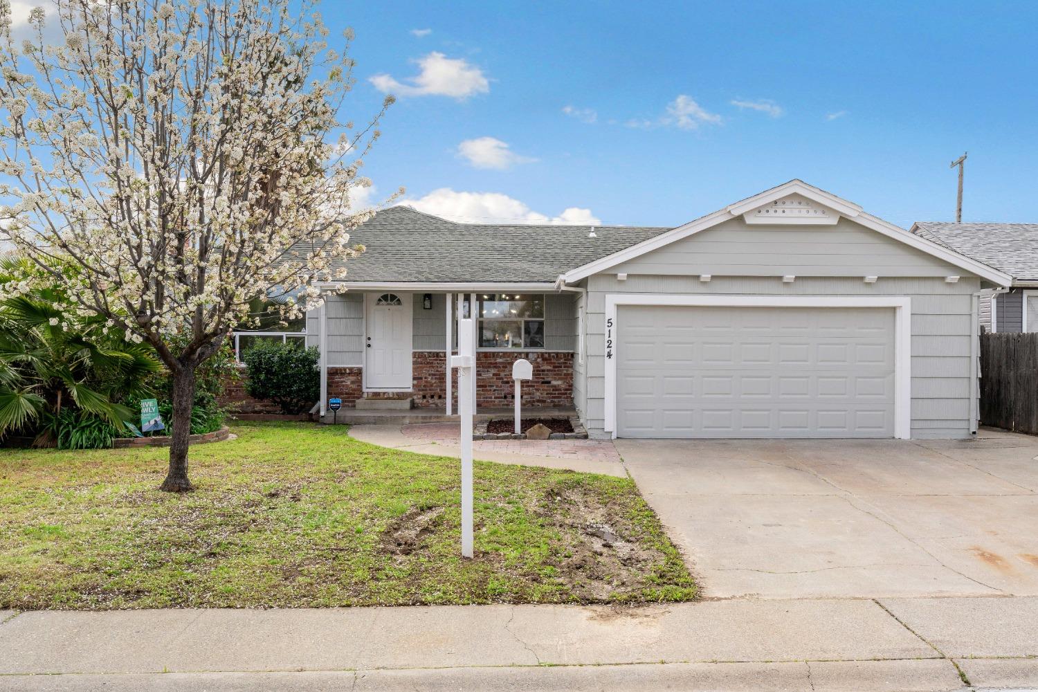 Photo of 5124 52nd Ave in Sacramento, CA