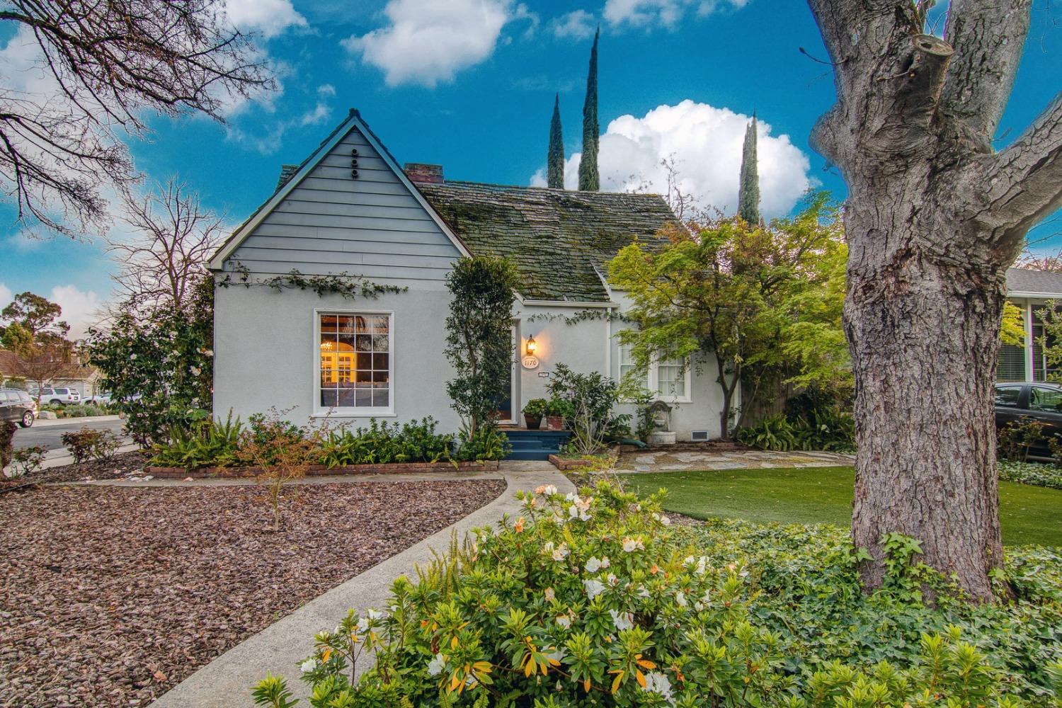 Photo of 1170 2nd Ave in Sacramento, CA