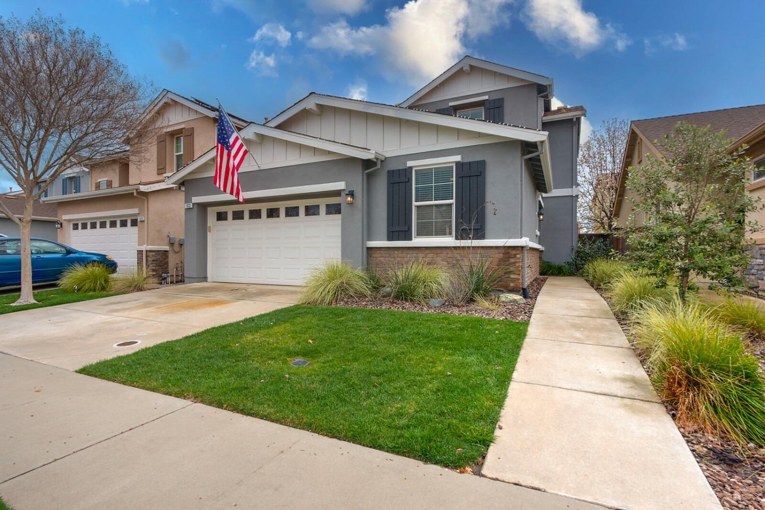 Photo of 1833 Glenmark Wy in Roseville, CA
