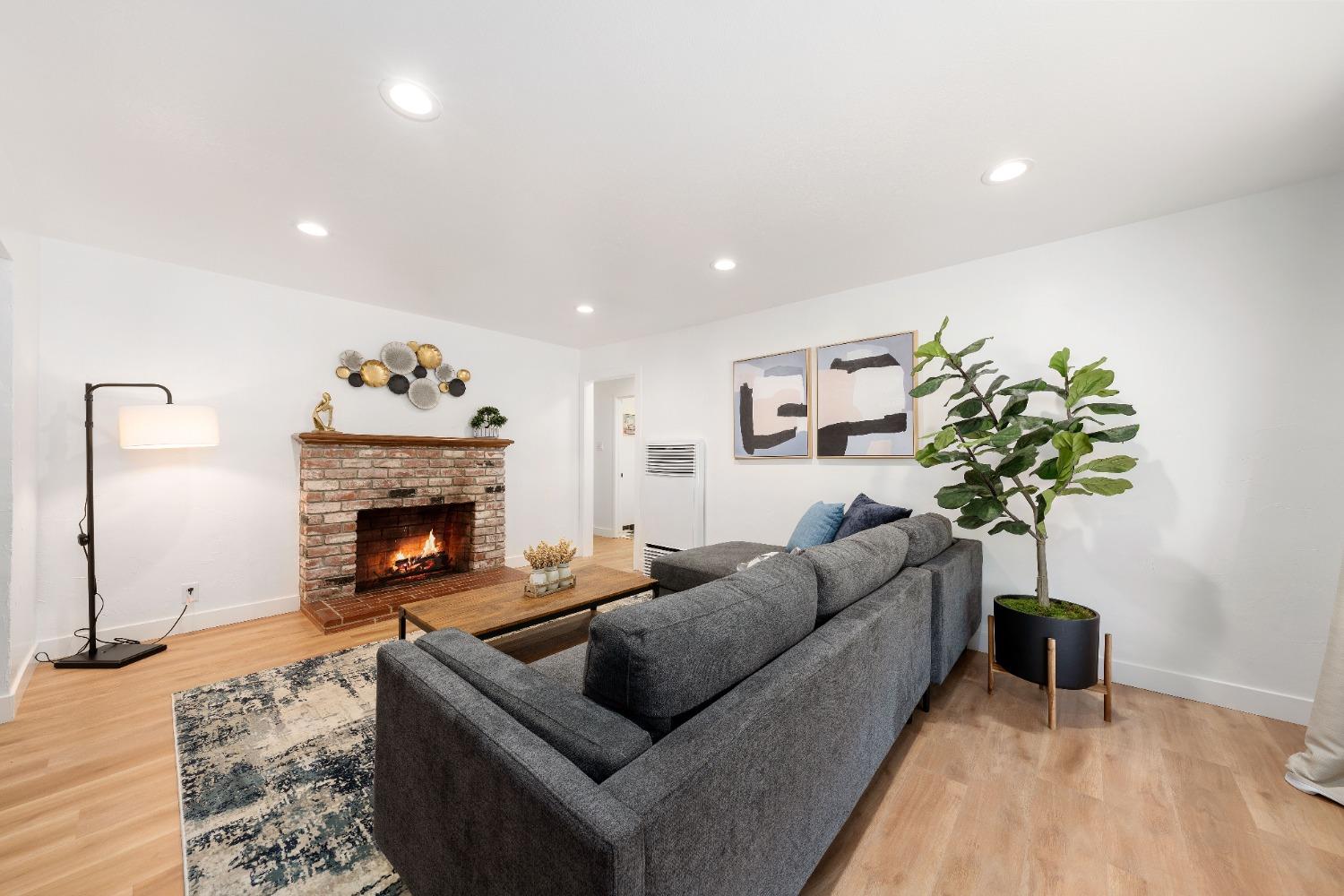 1317 63rd Street, Sacramento, CA 95819