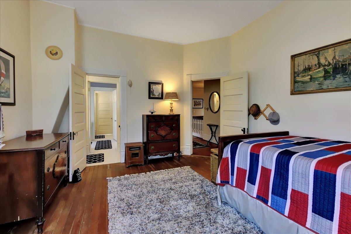 Detail Gallery Image 44 of 97 For 403 Neal St, Grass Valley,  CA 95945 - 4 Beds | 2/1 Baths